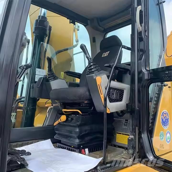 CAT 320 GC Kāpurķēžu ekskavatori