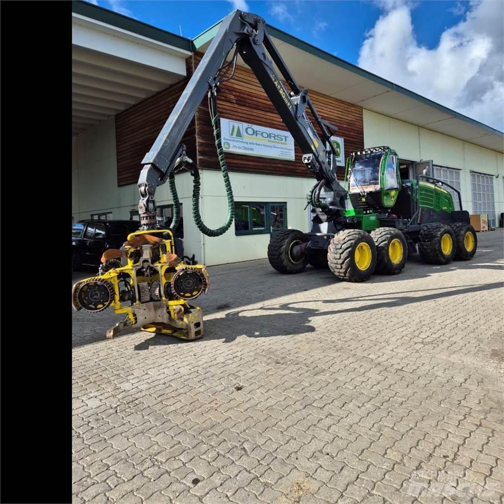 John Deere 1270 G Harvesteri