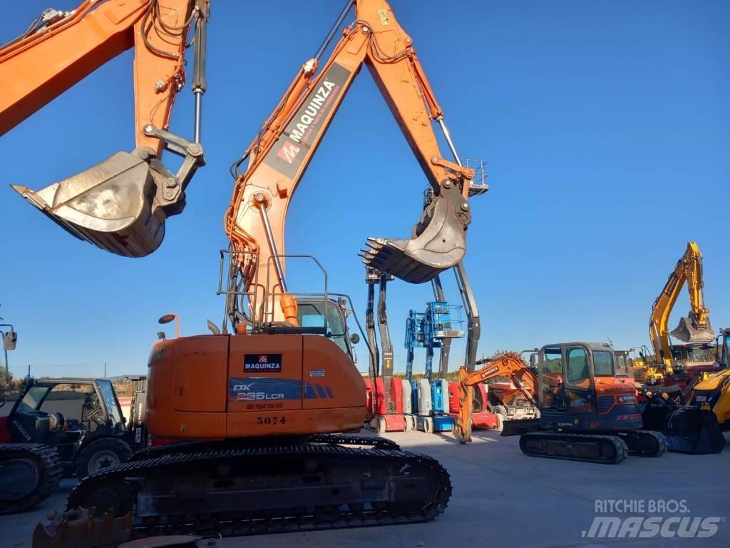 Doosan DX 235 LCR Kāpurķēžu ekskavatori
