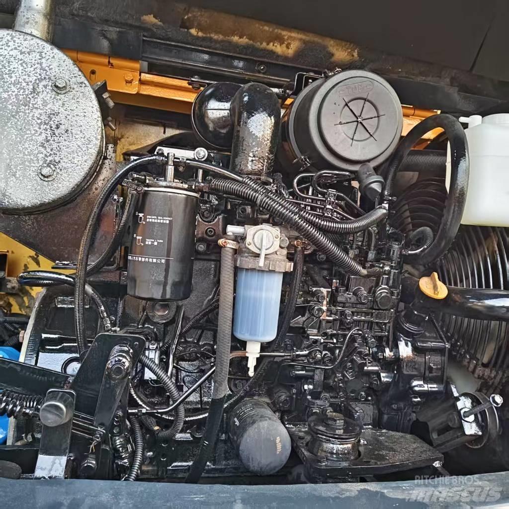 Hyundai Robex 60 VS Mini ekskavatori < 7 t