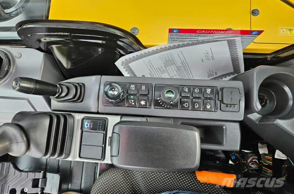 CAT 302.7 CR Mini ekskavatori < 7 t