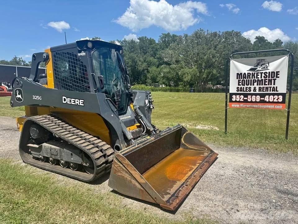 John Deere 325 Lietoti riteņu kompaktiekrāvēji