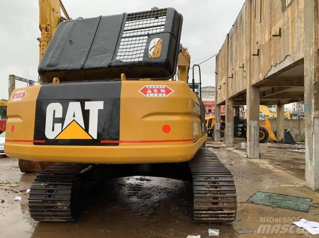 CAT 325 B L Kāpurķēžu ekskavatori