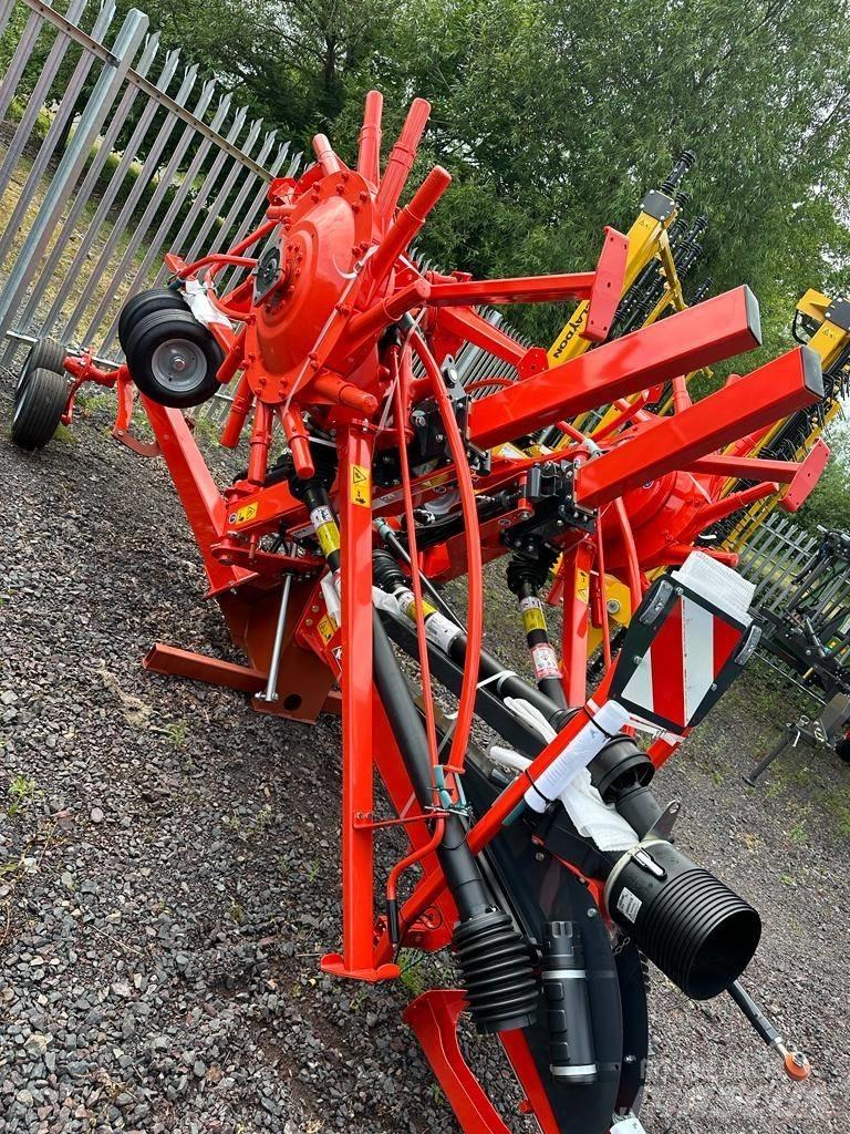 Kuhn GA8131A02 RAKE Grābekļi un siena ārdītāji