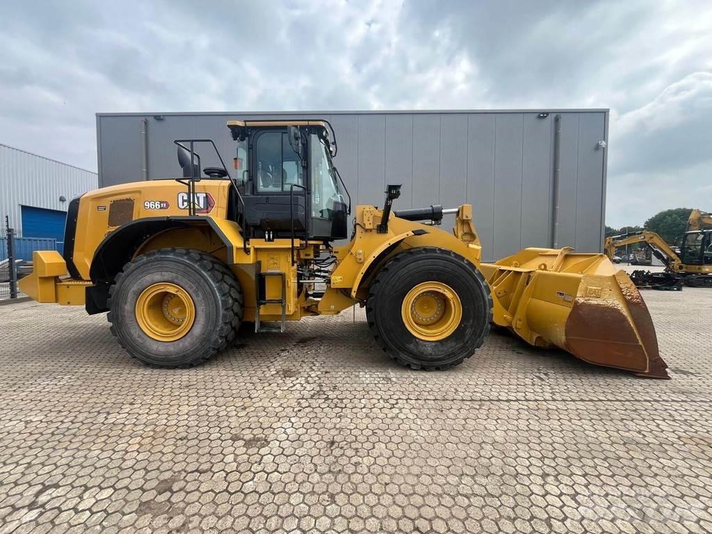 CAT 966 XE Iekrāvēji uz riteņiem