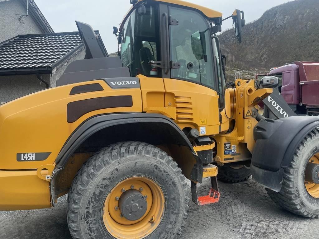Volvo L 45 H Iekrāvēji uz riteņiem