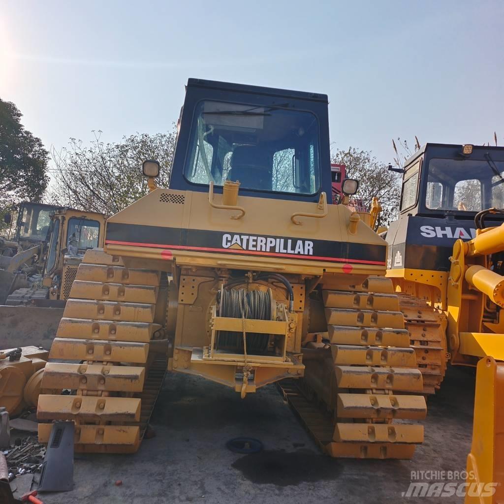CAT D 7 R Kāpurķēžu buldozeri