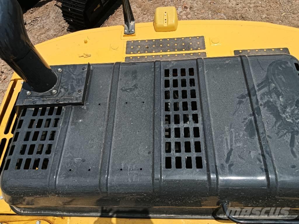 Komatsu PC 240 Kāpurķēžu ekskavatori