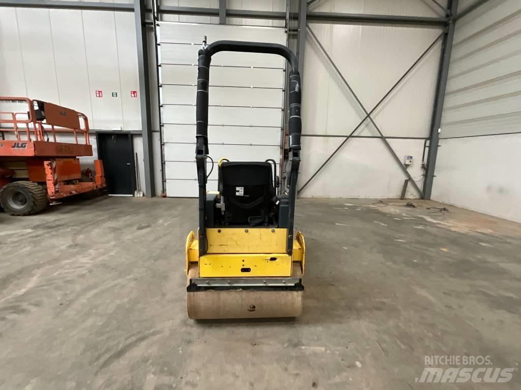 Bomag BW 100 AD M-2 Divvalču grunts veltņi