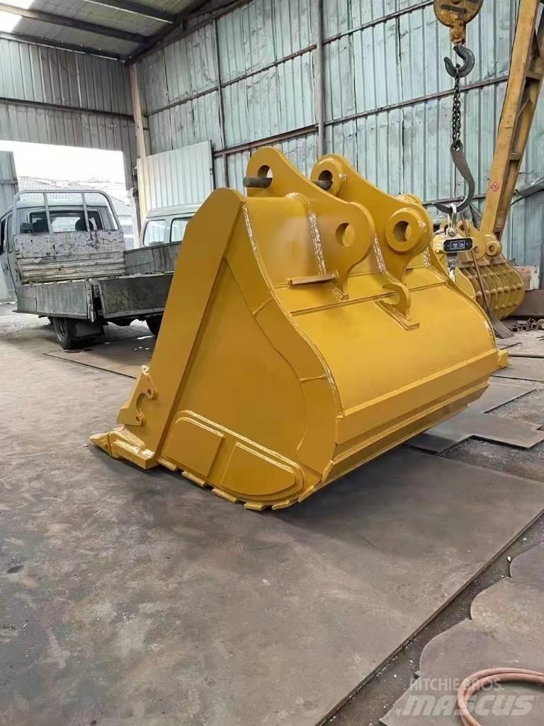 Komatsu PC 360 Kausi