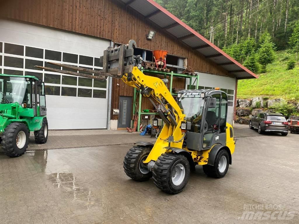 Wacker Neuson WL 30 Iekrāvēji uz riteņiem