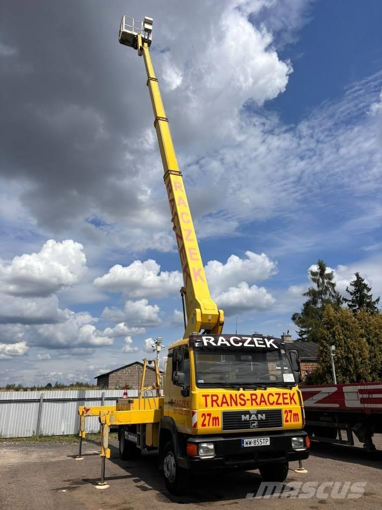 MAN L 2000 Pacēlāji uz automašīnas bāzes