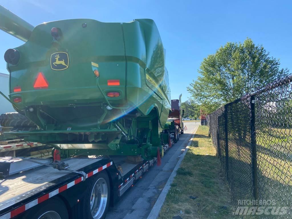 John Deere S 670 Ražas novākšanas kombaini