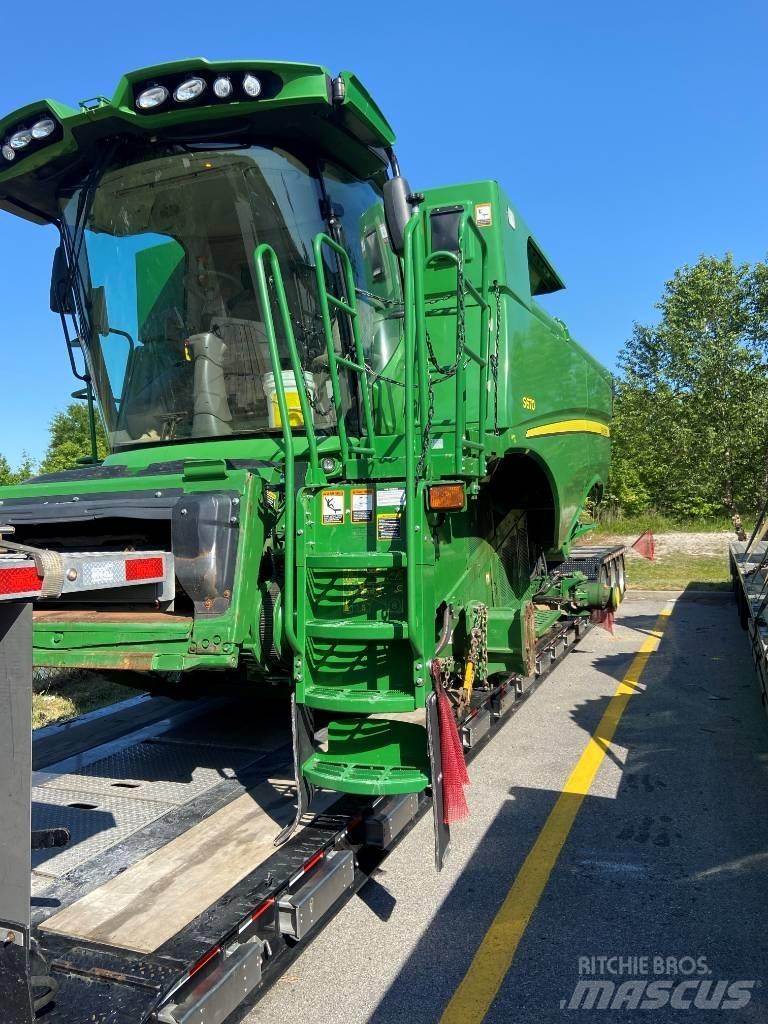 John Deere S 670 Ražas novākšanas kombaini
