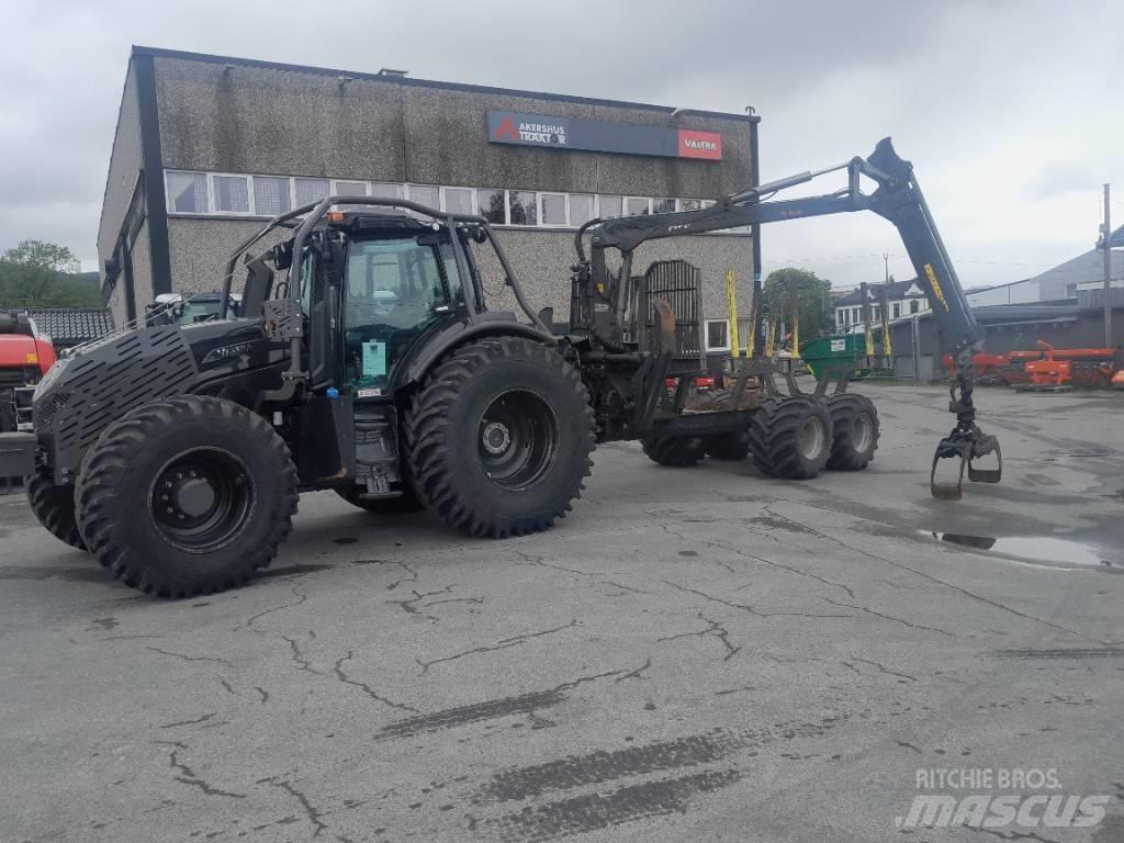 Valtra T 175 ED Mežizstrādes traktori