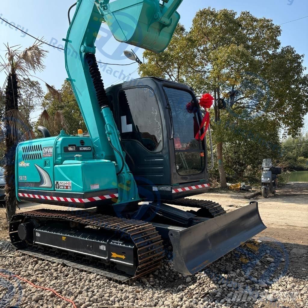 Kobelco SK75 Kāpurķēžu ekskavatori