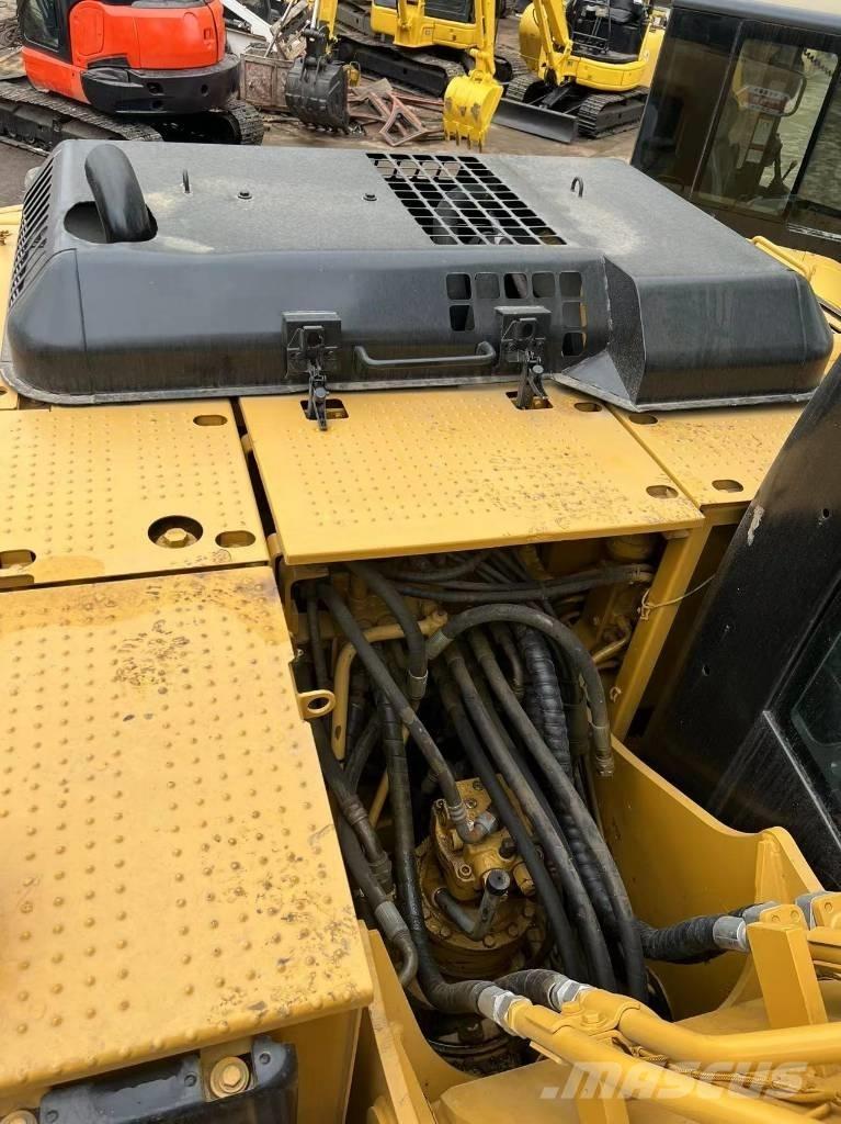 CAT 312 D L Kāpurķēžu ekskavatori