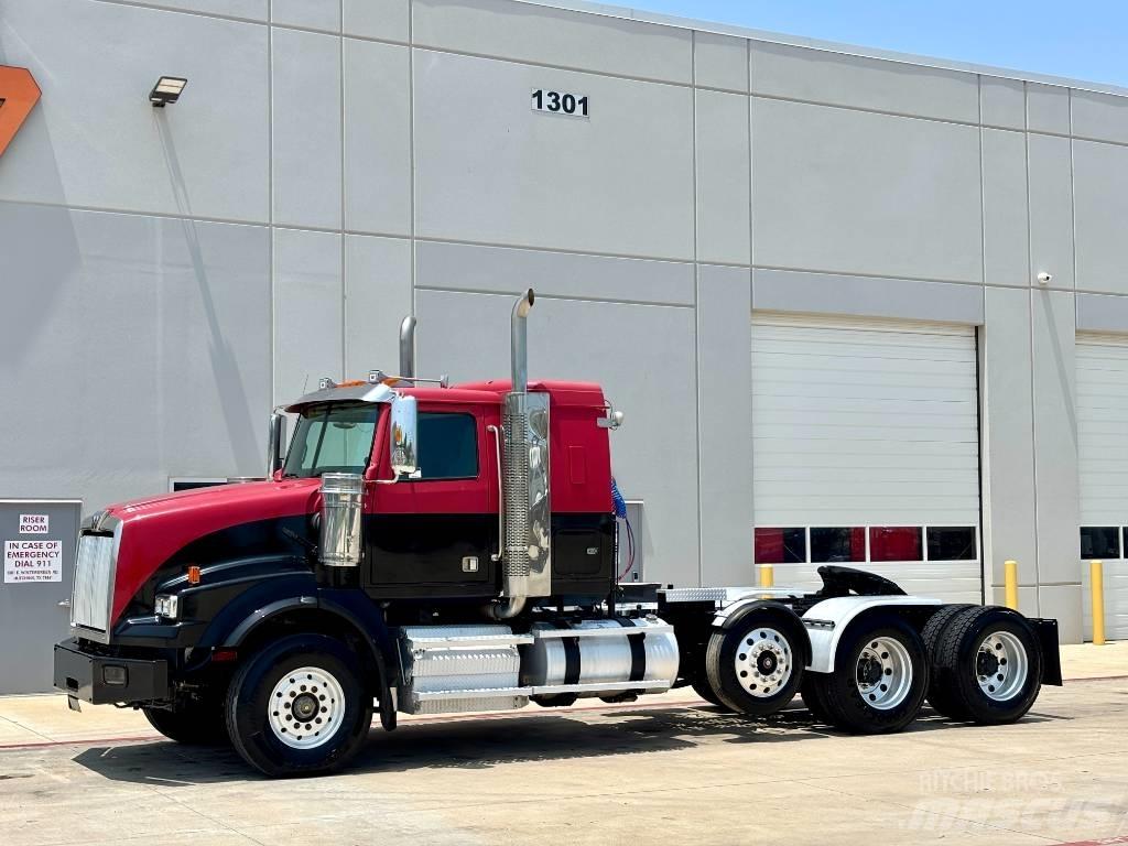Western Star 4900 Vilcēji