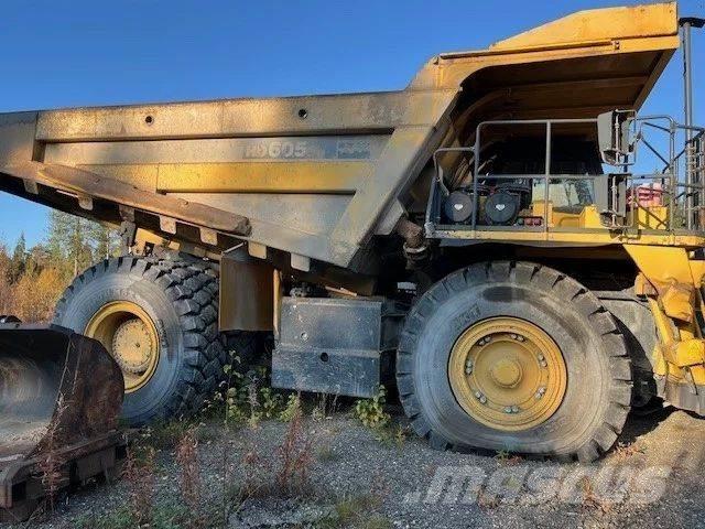 Komatsu HD 605-7EO Karjeras kravas automašīnas