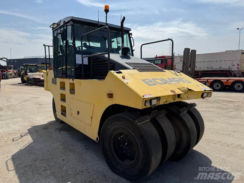 Bomag BW 24 R Pneimatiskie veltņi