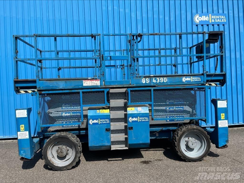 Genie GS 4390 RT Šķerveida pacēlāji