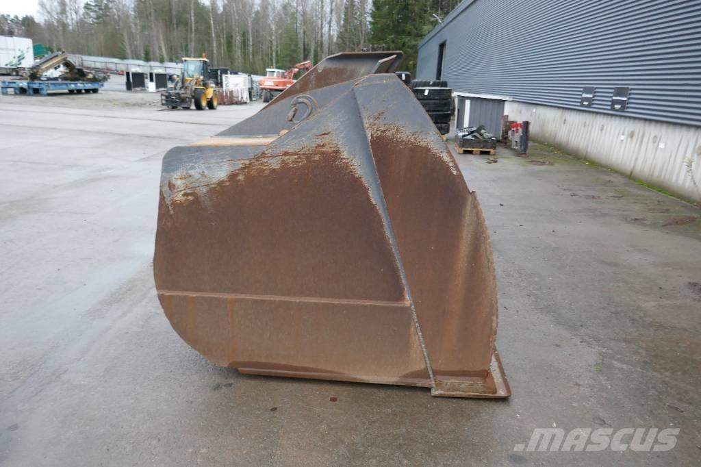 CAT 980M Skopa Kausi