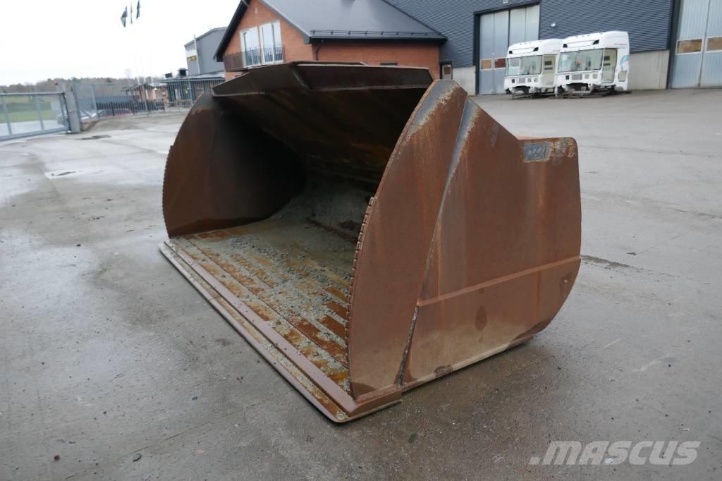 CAT 980M Skopa Kausi