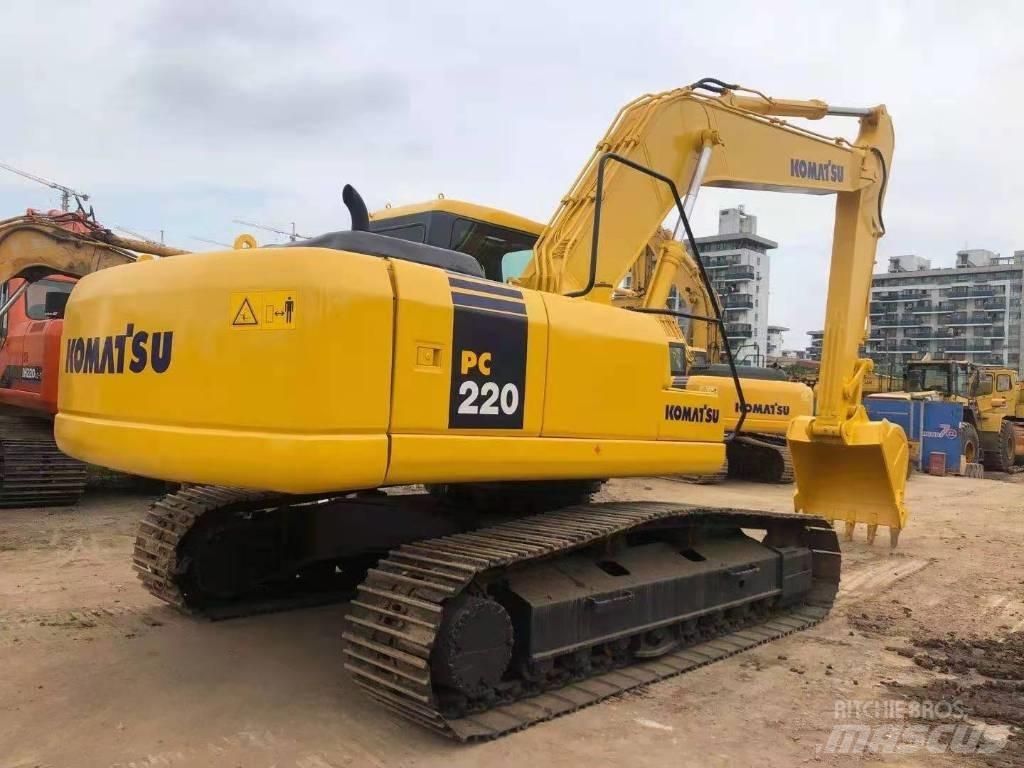 Komatsu PC 220-7 Kāpurķēžu ekskavatori