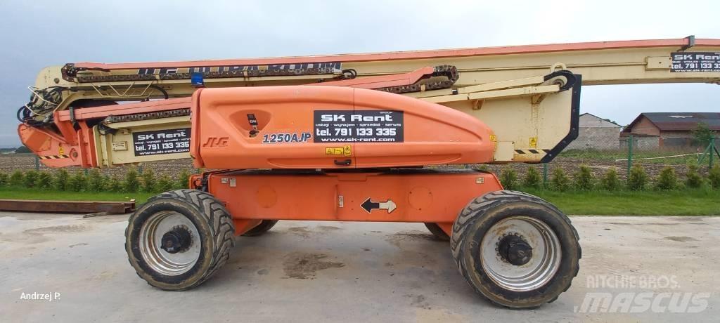 JLG 1250 AJP Strēles pacēlāji