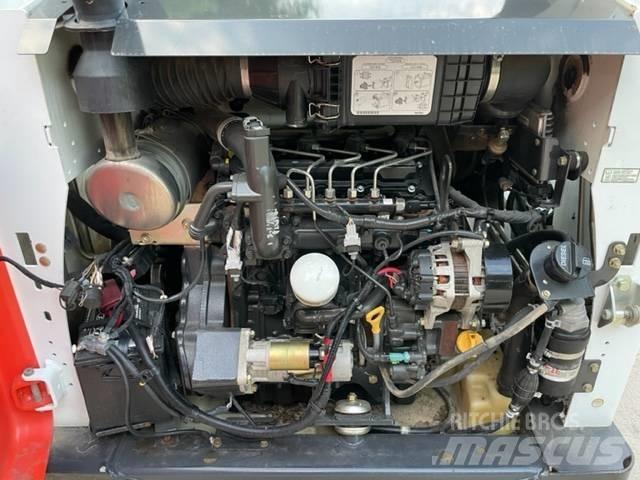 Bobcat S 530 Lietoti riteņu kompaktiekrāvēji