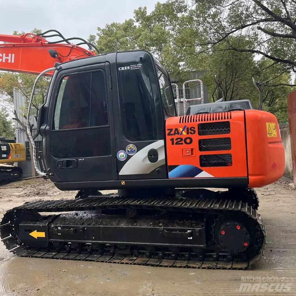 Hitachi ZX 120 Kāpurķēžu ekskavatori