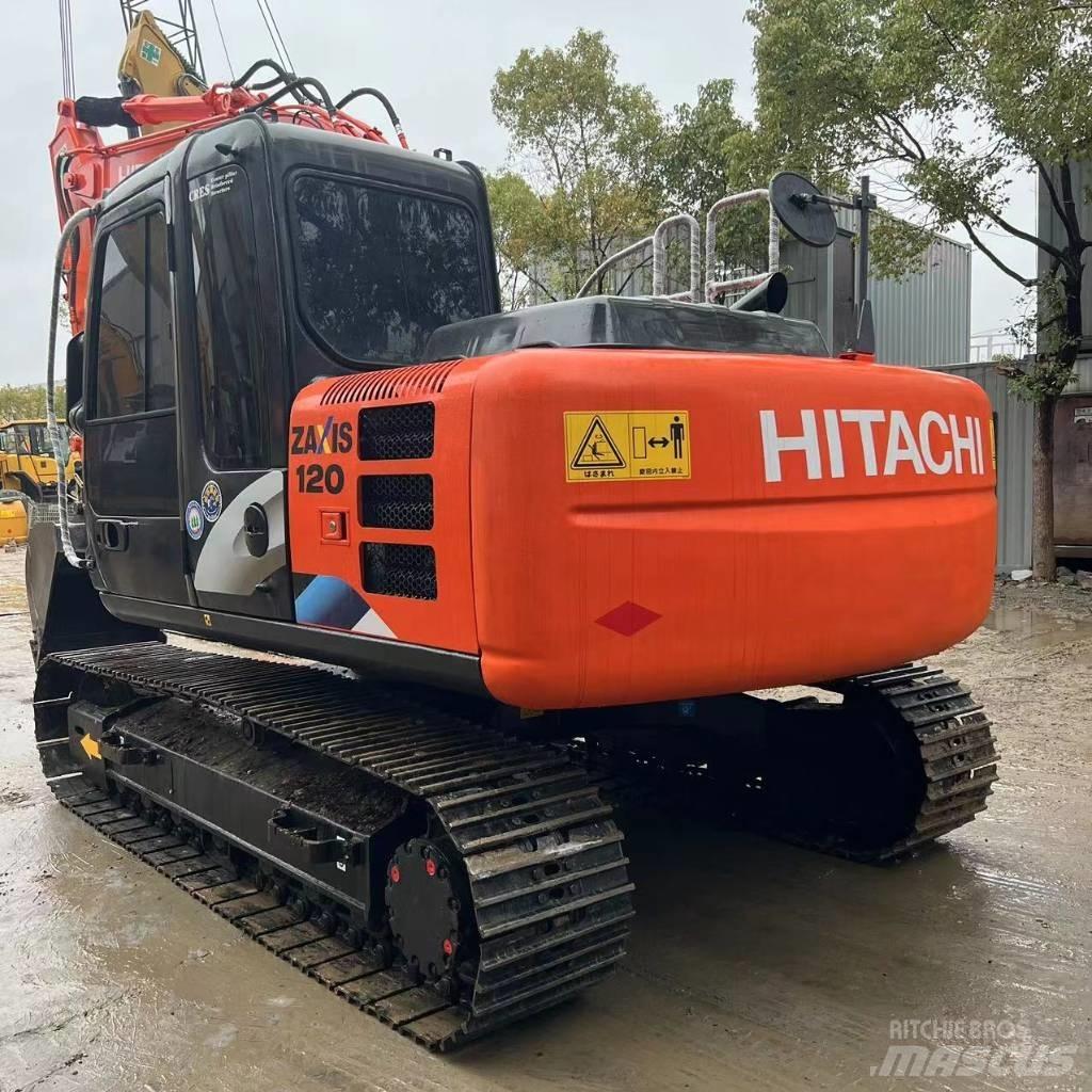 Hitachi ZX 120 Kāpurķēžu ekskavatori