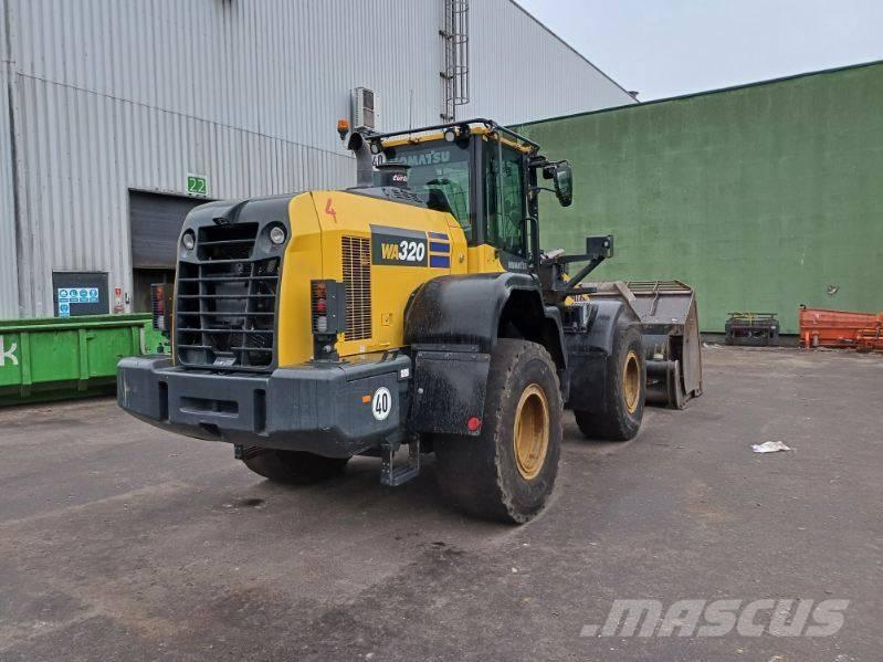 Komatsu WA 320-8 Iekrāvēji uz riteņiem