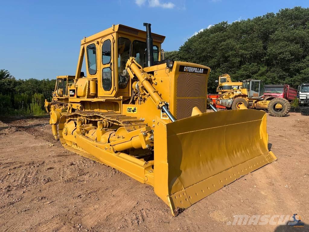 CAT D 7 G Kāpurķēžu buldozeri
