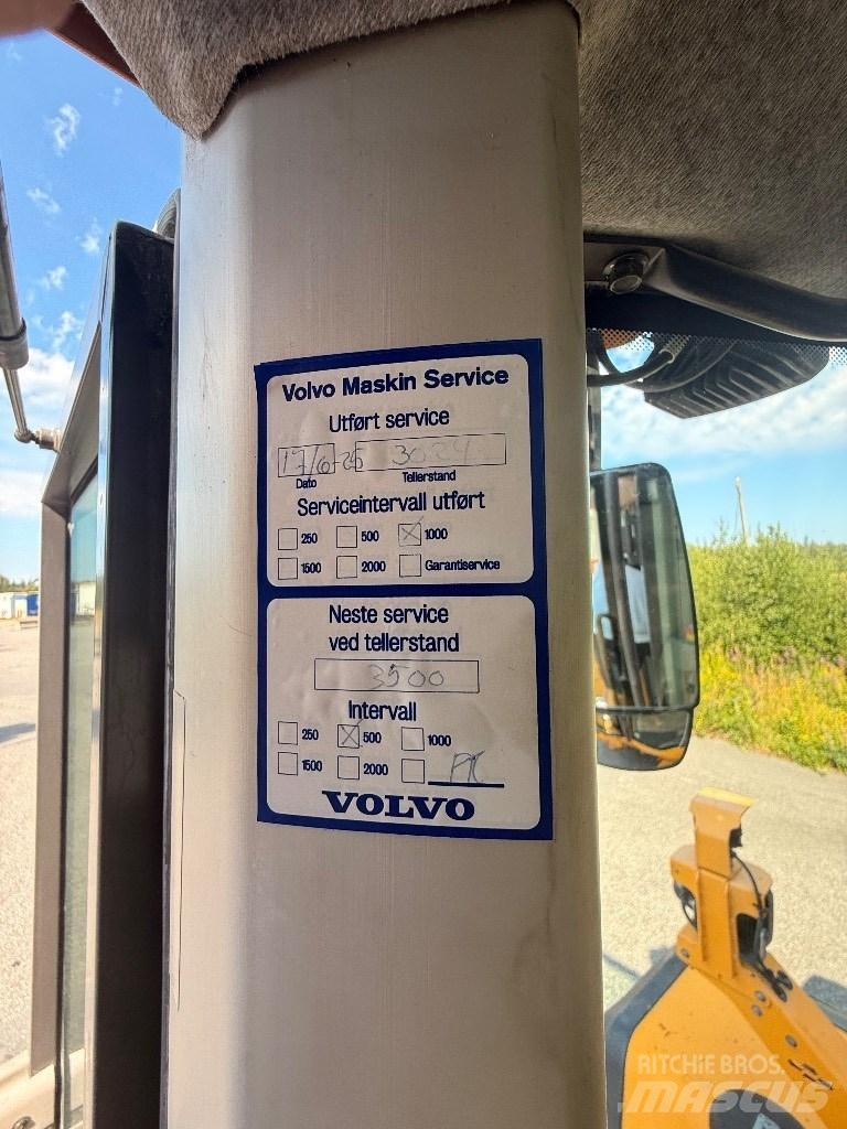 Volvo L 180 H Iekrāvēji uz riteņiem