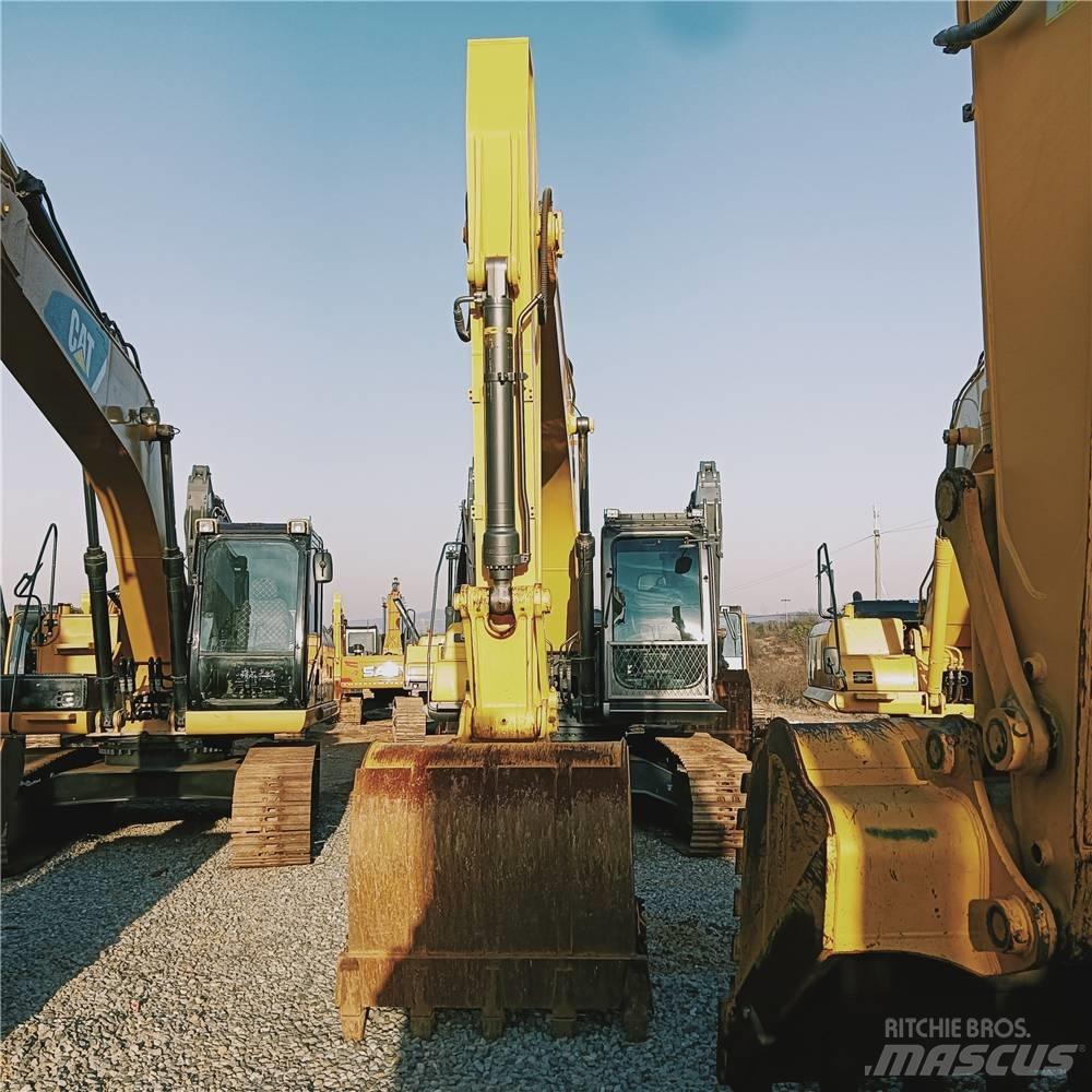 Kobelco SK200-8 Kāpurķēžu ekskavatori