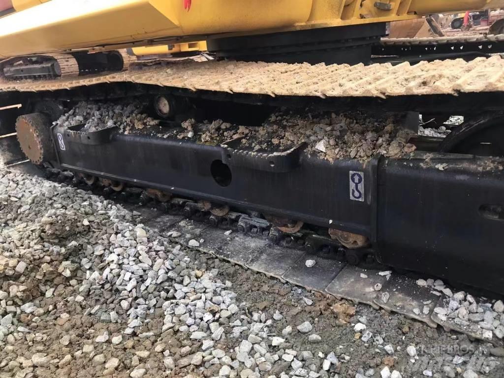 Komatsu pc110 Kāpurķēžu ekskavatori
