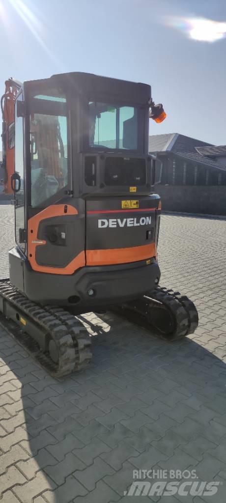 Develon DX 27 Z-7 Mini ekskavatori < 7 t