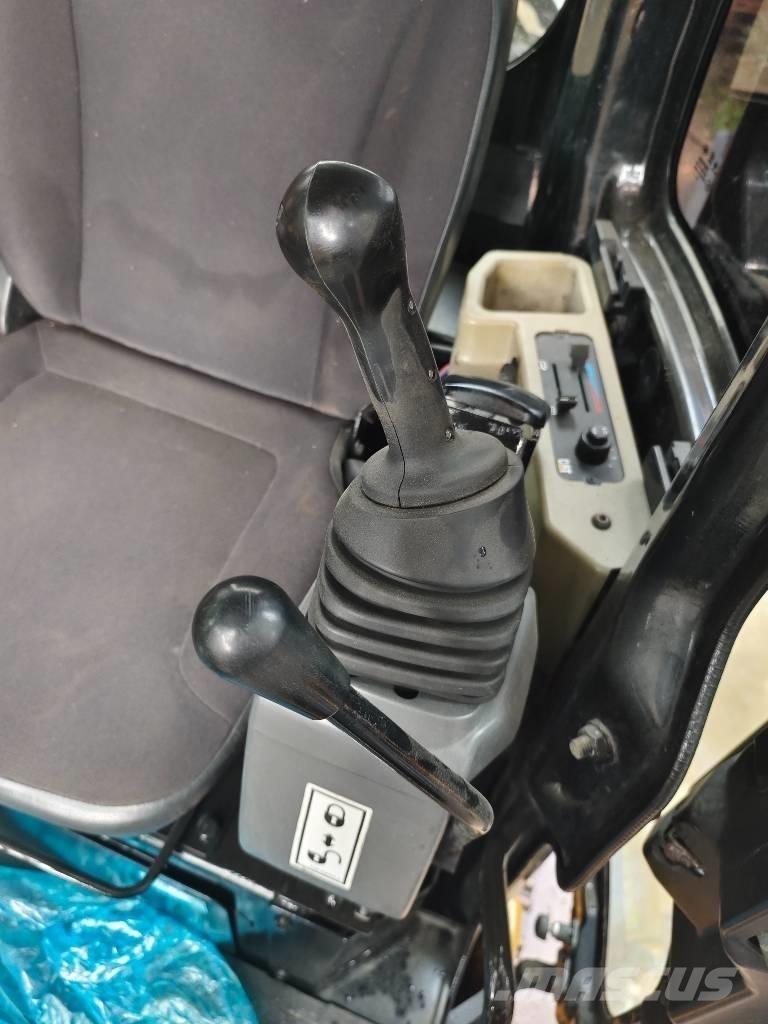 CAT 303.5E Mini ekskavatori < 7 t