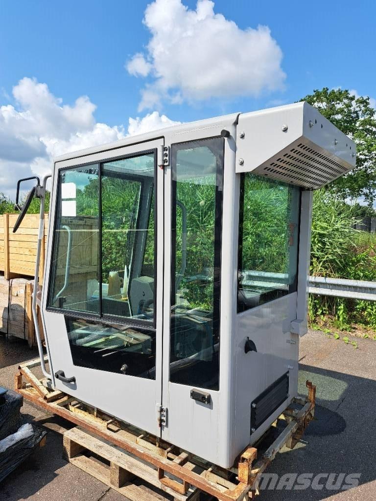 Fuchs D & E Cabin Kabīnes un interjers