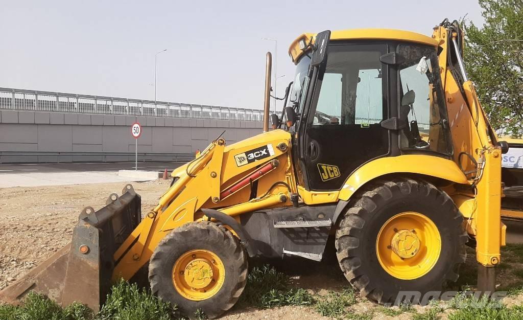 JCB 3 CX Ekskavatori-iekrāvēji