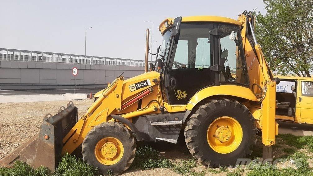 JCB 3 CX Ekskavatori-iekrāvēji