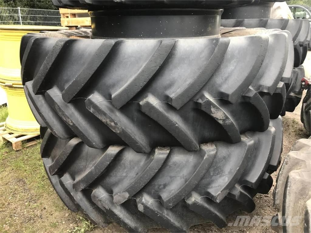 Mitas 680/80R42 Riepas, riteņi un diski