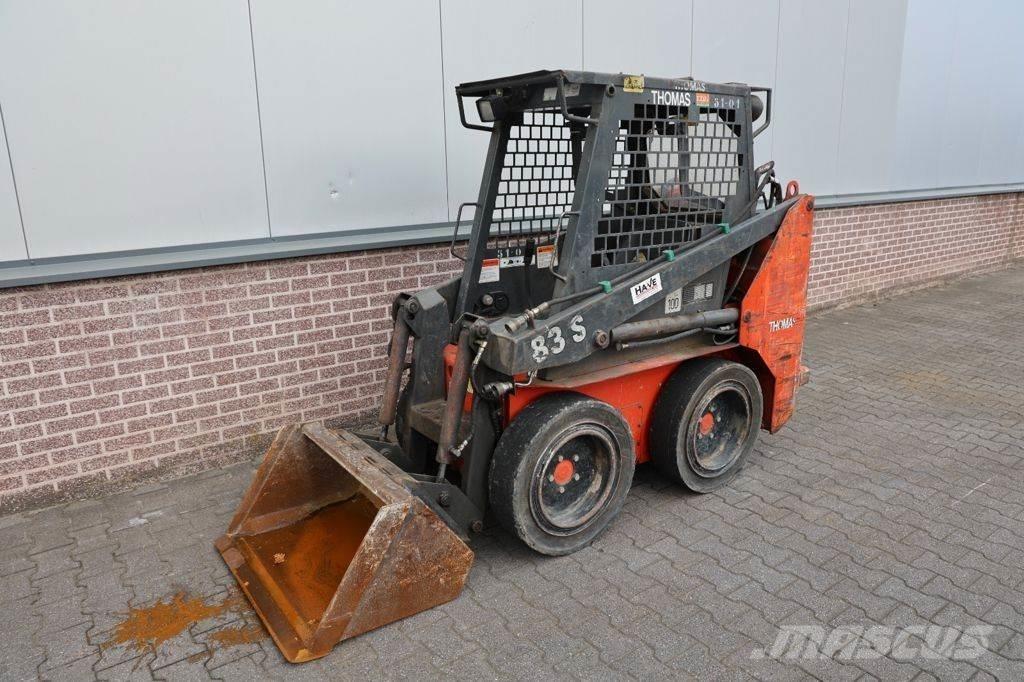 Thomas T83S Lietoti riteņu kompaktiekrāvēji