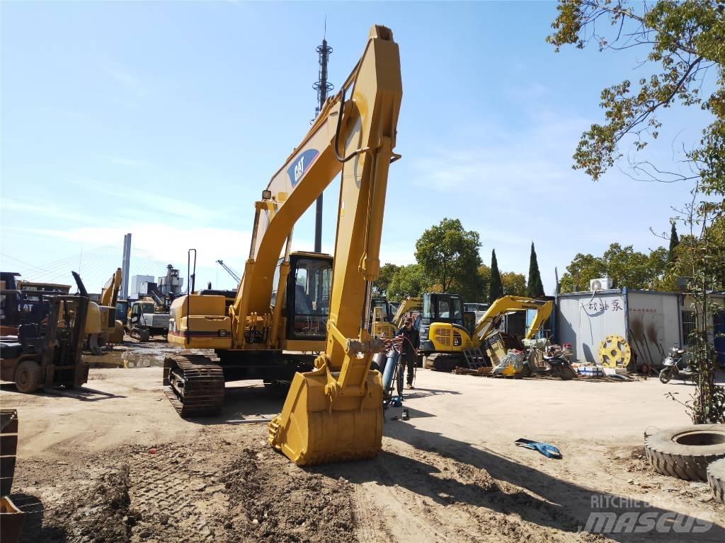 CAT 320B Kāpurķēžu ekskavatori