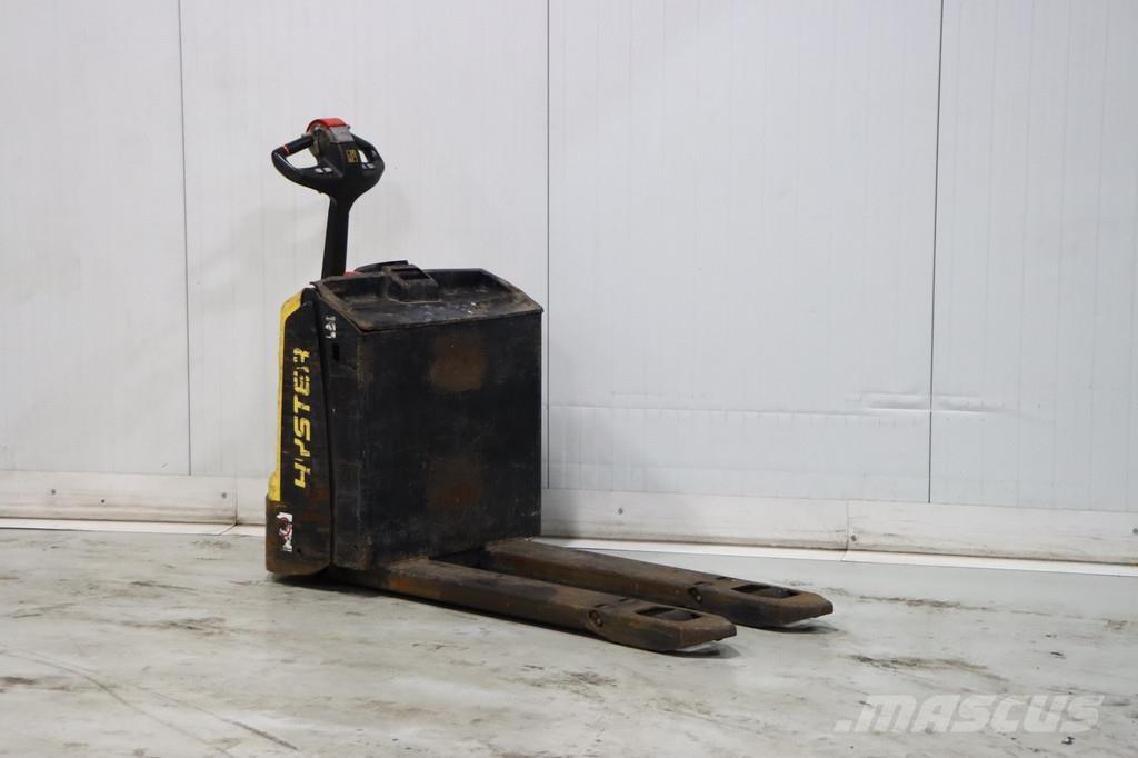 Hyster P1.8 Zemie palešu pacēlāji