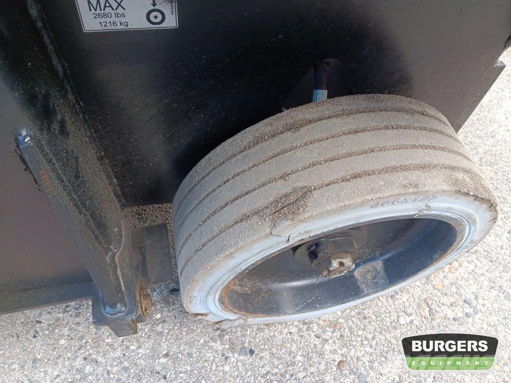 JLG R4045 Šķerveida pacēlāji