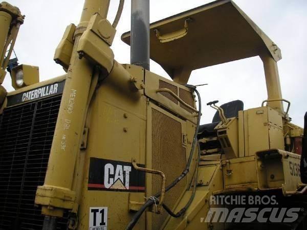 CAT D8L Kāpurķēžu buldozeri