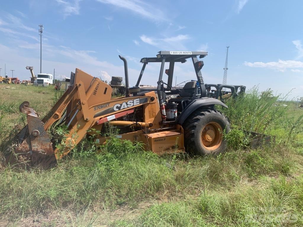 CASE 570 M XT Iekrāvēji uz riteņiem