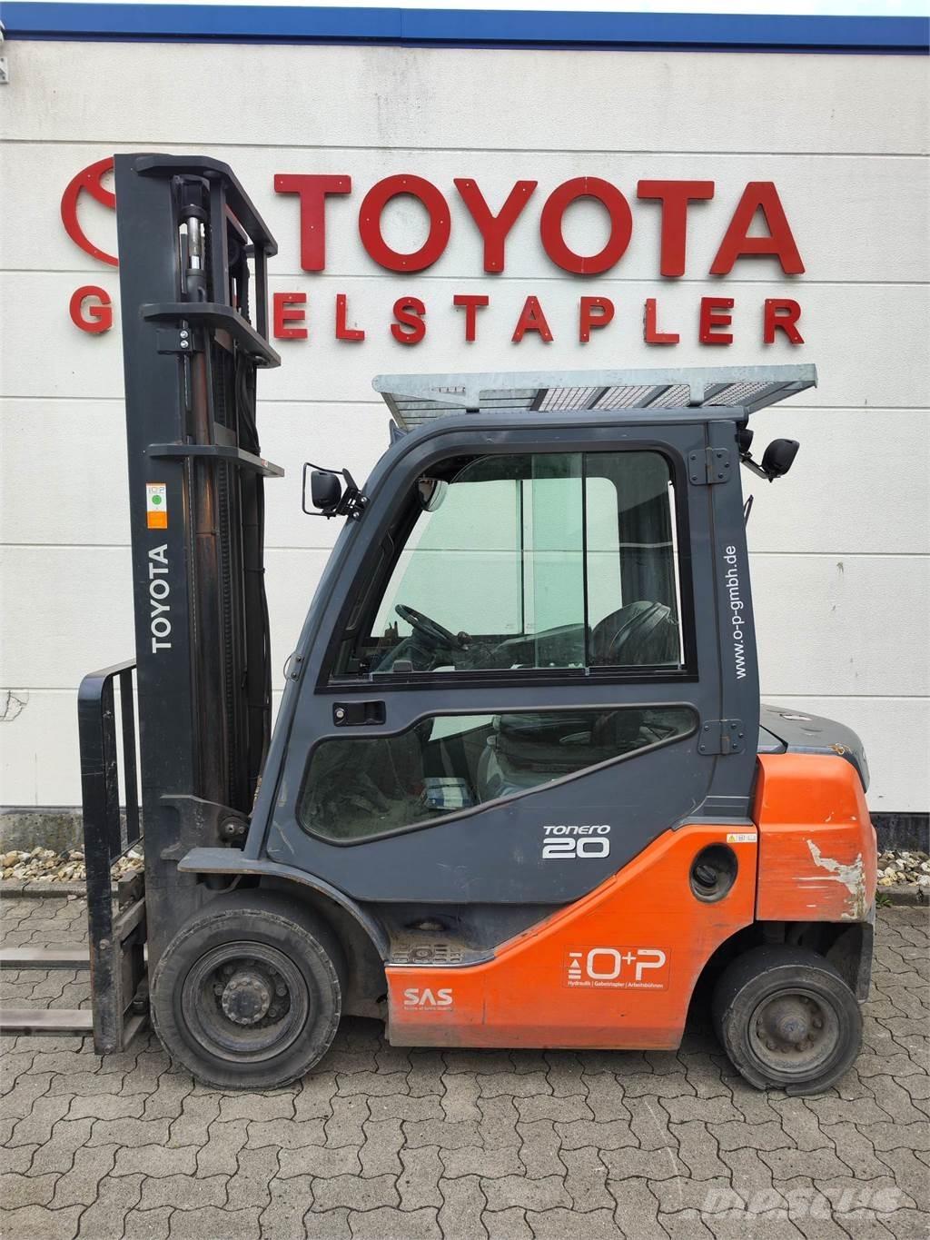 Toyota 02-8FDF20 Tehnika ar dīzeļa dzinēju
